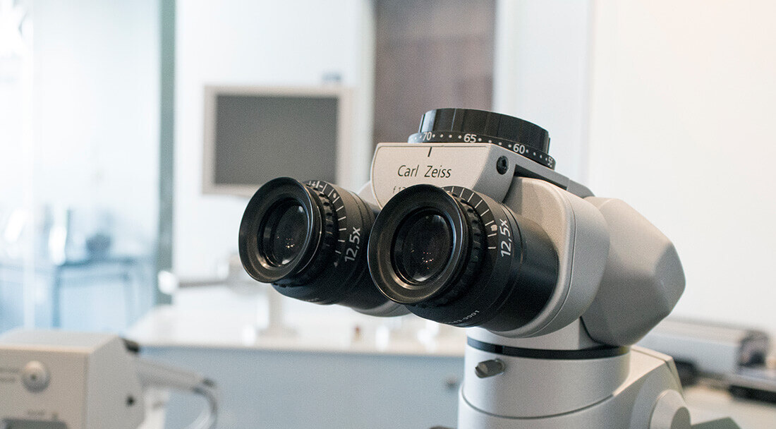 From Surgery to Sightseeing: When is it Safe to Travel After Refractive Eye Surgery?